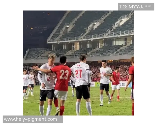 明星与足球明星的相遇与互动如何影响彼此的职业生涯与公众形象